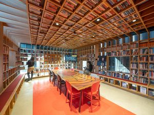 15-LocHal-Library---Ossip-Architectuurfotografie.jpg