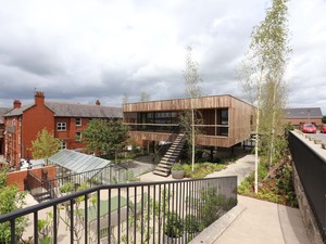 MaggiesOldham_dRMM_AHEC (1)2000.jpg