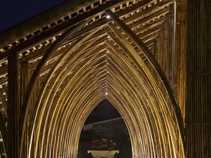14-roofed-entrance.jpg