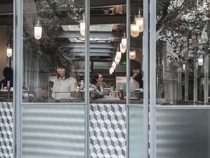 Rachel'sBurger (11).jpg