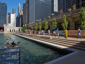 ChicagoRiverwalk_KateJoyce_07.jpg