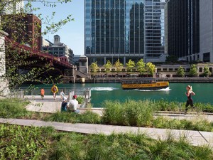 ChicagoRiverwalk_KateJoyce_10.jpg