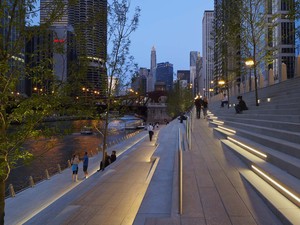 ChicagoRiverwalk_KateJoyce_16.jpg