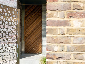 2_makers_house.jpg