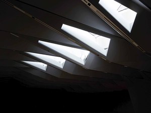 042_The Sainsbury Gallery, The V&A Exhibition Road Quarter, designed by AL_A  _Hufton+Crow2000.jpg
