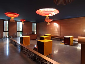 Shim-Sutcliffe Architects - Wong Dai Sin Temple -12- James Dow.jpg