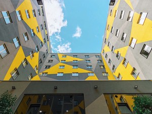 134_01.jpg