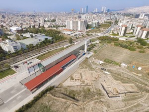 YHVC_PH_buildingdrone_02.jpg