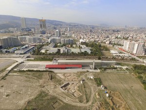 YHVC_PH_buildingdrone_03.jpg