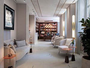 05_Casa Foscolo Hotel Minoa Bookstore & Lobby.jpg