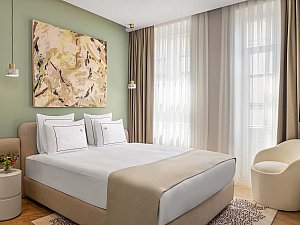 17_Two Bedroom Suite with French Balcony.jpg