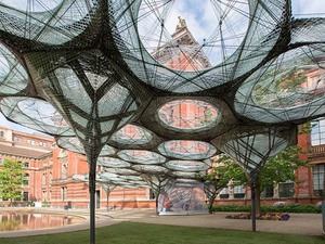 elytra-filament-pavilion-robotic-fabrication-victoria-and-albert-museum-london-designboom-03.jpg