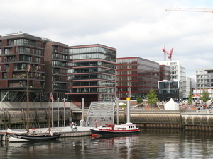 rsz_hamburg_hafencity_magellanterrassen.jpg
