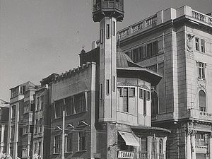 Merzifonlu_Kara_Mustafa_Pasa_Karaköy.jpg
