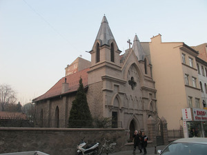 katolik kilisesi.JPG