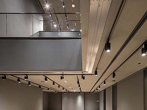 Interior 09.jpg