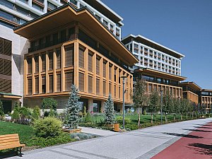 EKAP7149_kbsM © 2024.jpg