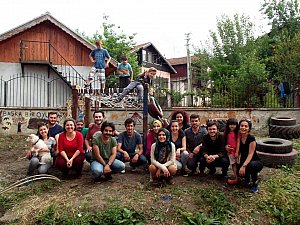 Kocaeli Üniversitesi Gül Köksal Atölyesi-Gölcük Saraylı Köyü'nde Yerinde Yerlisiyle Çocuk Oyun Alanı
