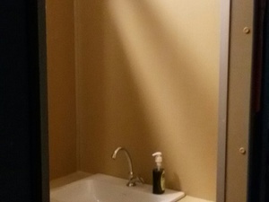 BANYO TEZGAH , DUVAR.jpg