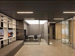 D6786_R5_StudioMajo_r.jpg