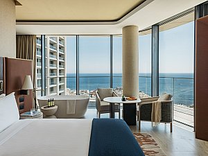188gMEMalta-Ultimate ME+ Penthouse Suite.jpg