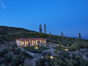 ÇTÖ Mimarlık_Mera Villa_16.jpg
