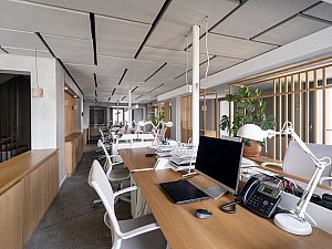 09-WorkSpace.jpg