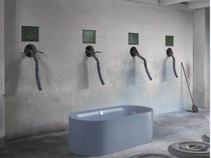 Bette Renkli Lavabo Ve Kuvetler