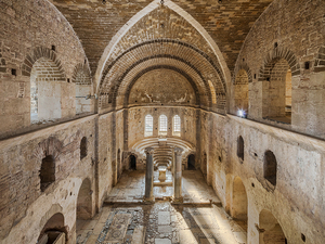 ZM-Yasa_Aziz-Nikolaos-Kilisesi_Demre-Antalya.jpg