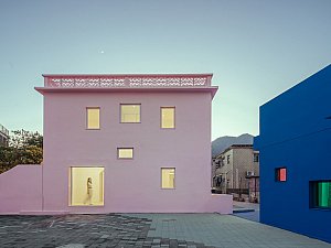 Onun Evi
