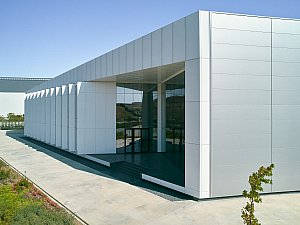 EKAPd_0161_ucgW © 2025.jpg
