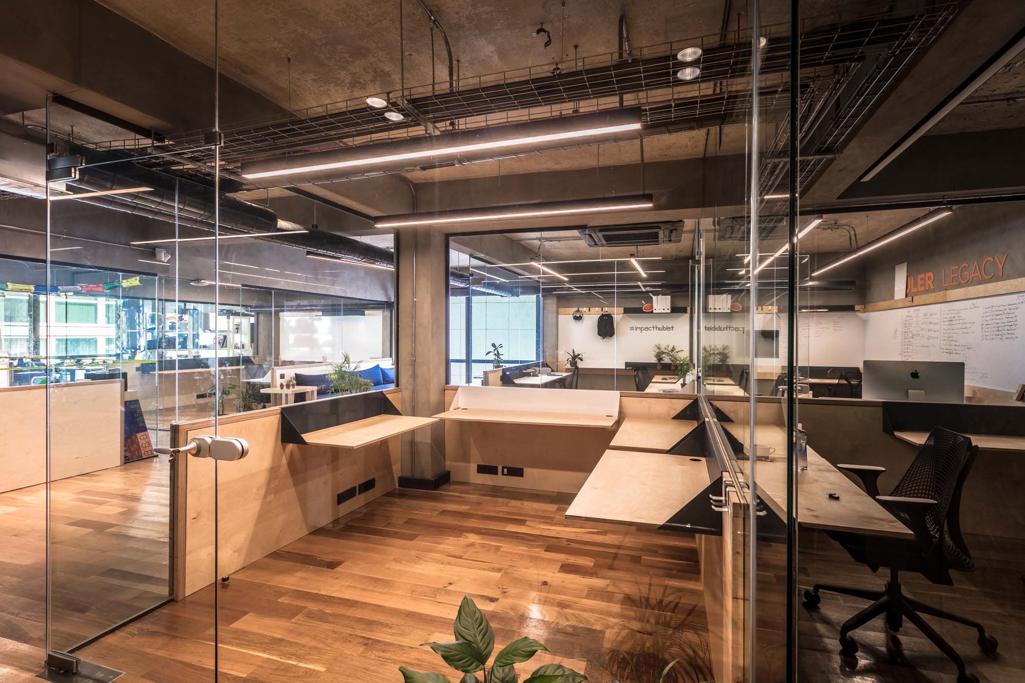 Cx hub istanbul. Офис самолет плюс.