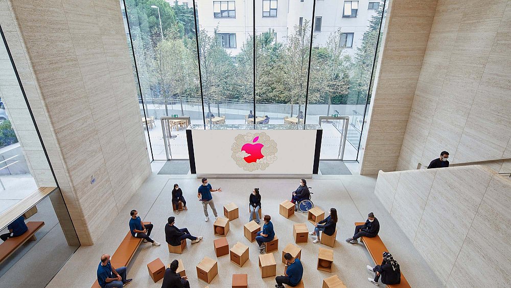 Apple-3.jpeg