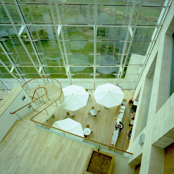 dmg-ph02.jpg