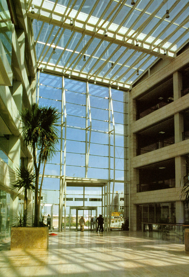 dmg-ph06.jpg
