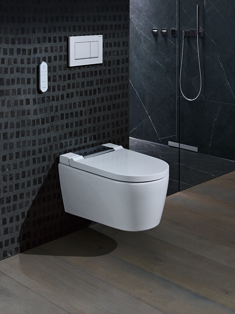 2019-Bathroom-01-F-Geberit-AquaClean-Sela_son.jpg