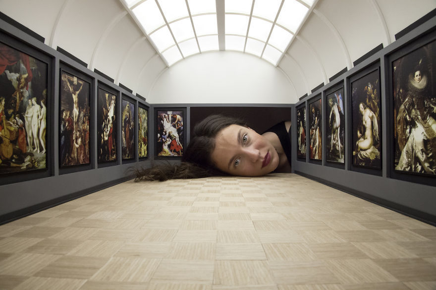 Put-Your-Head-into-Gallery-5748881addb10 880
