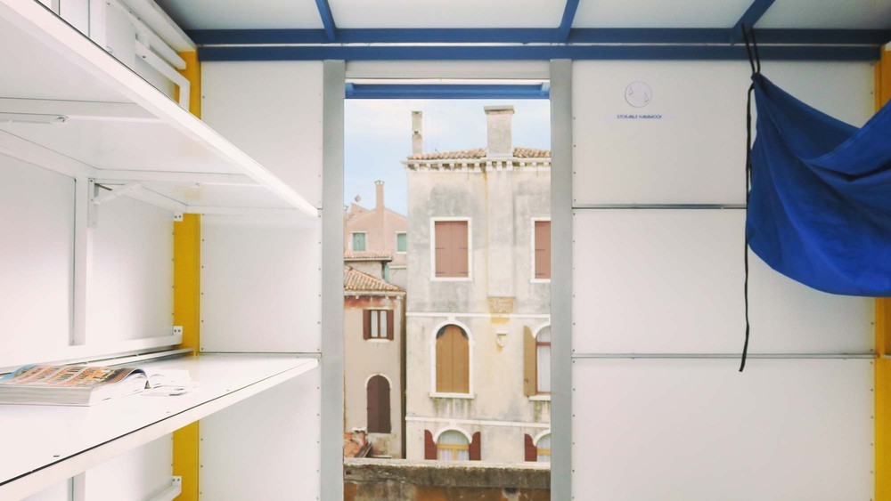 VEN-LIVING SHELTER-BIENNALE-11.jpg