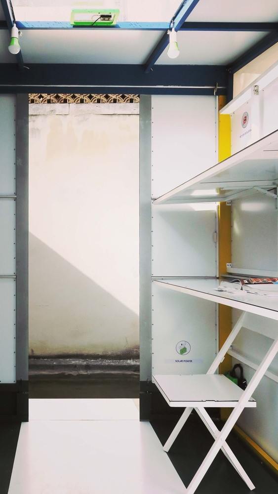 VEN-LIVING SHELTER-BIENNALE-13.jpg