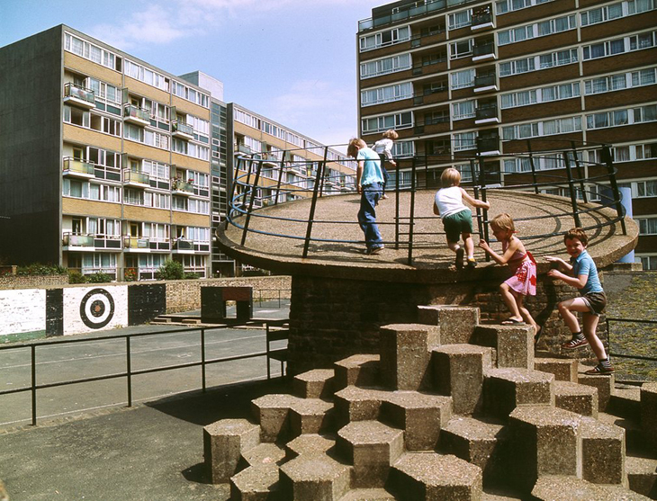 churchill gardens.jpg