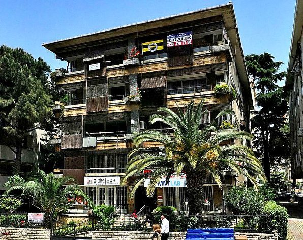 melihkoray2.jpg