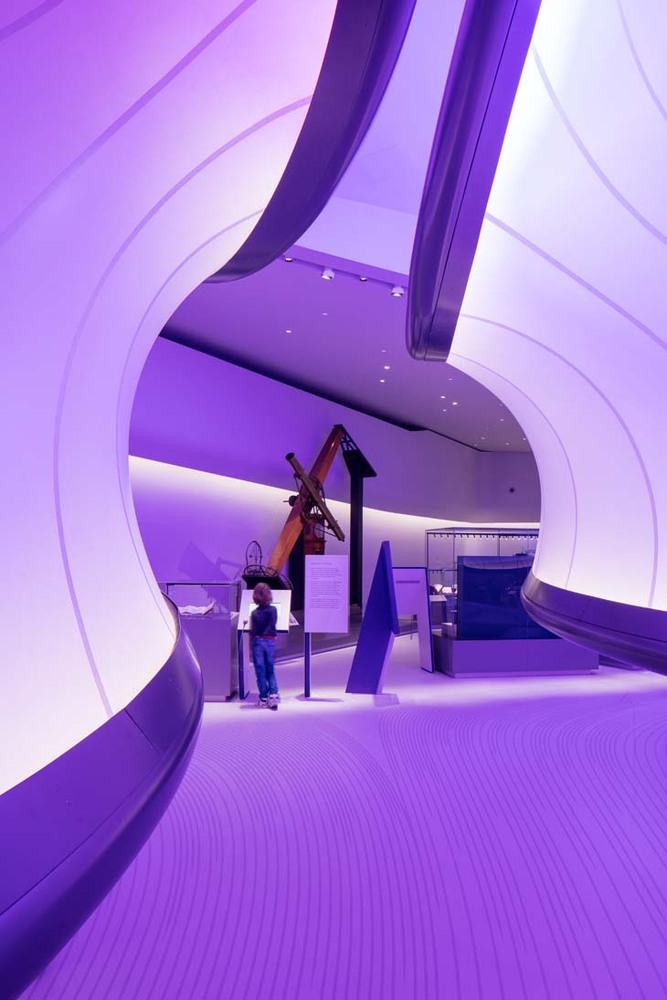 ZHA_Mathematics_The Winton Gallery_ph_LukeHayes_04.jpg