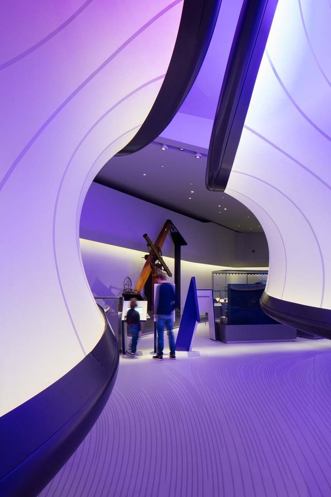 ZHA_Mathematics_The Winton Gallery_ph_LukeHayes_05.jpg