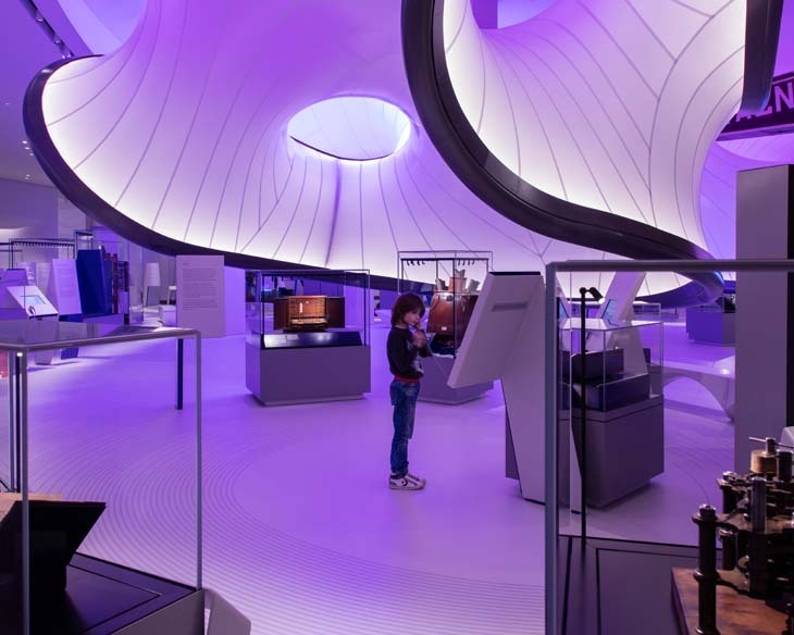 ZHA_Mathematics_The Winton Gallery_ph_LukeHayes_21.jpg