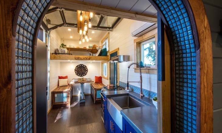 Tiny-Adventure-Home-by-Tiny-Heirloom-3-1020x610.jpg