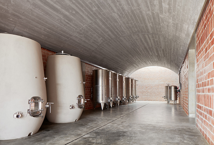 jorge-vidal-tomas-victor-rahola-mont-ras-winery-girona-catalonia-spain-designboom-05.jpg