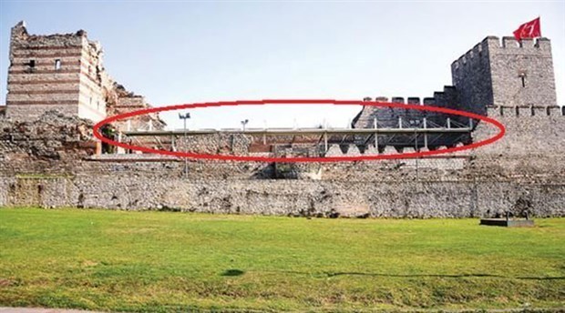 tarihi-surlara-cati.jpg