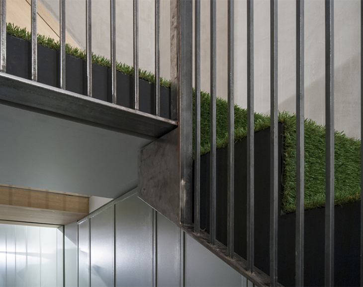 Sliding Staircase 7.jpg