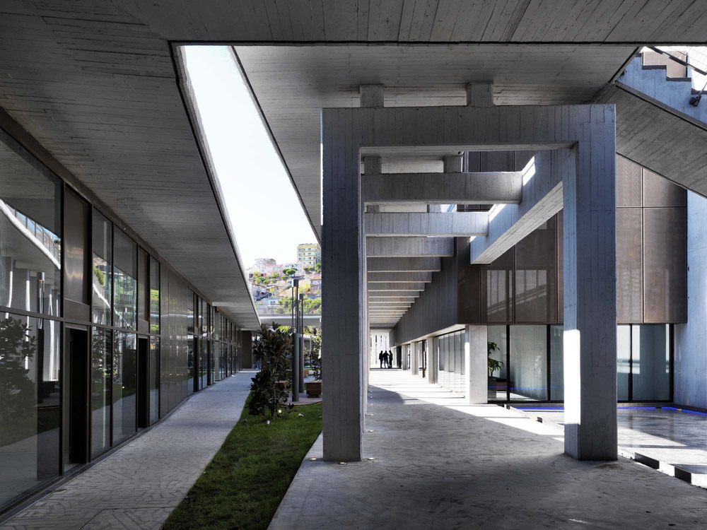 BerKM – Bergama Kültür Merkezi (EAA-Emre Arolat Architecture)
