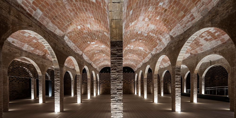 Barcelona'da Sarnıç Restorasyonu  1 (11).jpg